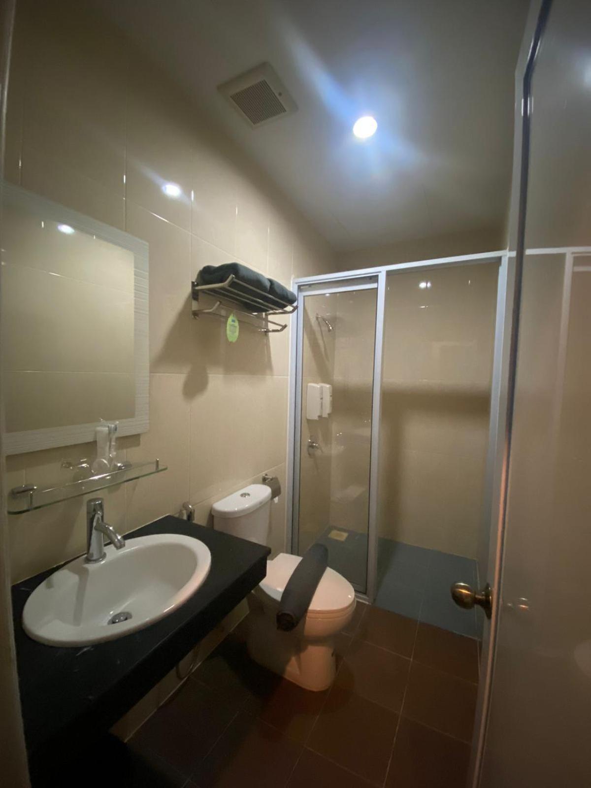 D'Merlion Hotel Pembunuh Esterno foto